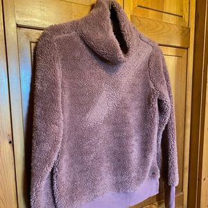 GAIAM Fuzzy Sweater size XS